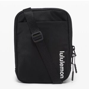 Lululemon Easy Access Crossbody Black Belt Bag